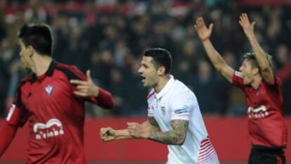 Vitolo celebra el 2-0 de la ida.