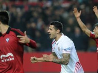 Vitolo celebra el 2-0 de la ida.