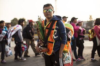 Devotos de la virgen viajan kilómetros caminando desde Estados como Puebla y Tlaxcala.