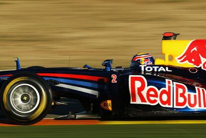 Webber, a toda velocidad, a bordo de su Red Bull.