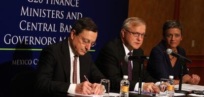 El presidente del BCE, Mario Draghi, el comisionado de Asuntos Econ&oacute;micos de EE UU, Olli Rehn, y la ministra danesa de Econom&iacute;a, Margreth Vestager, en la reuni&oacute;n del G-20 en M&eacute;xico.