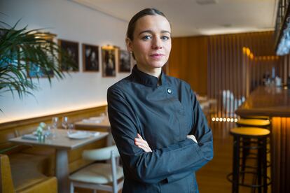 Martina Puigvert al restaurant Veraz de l'hotel The Barcelona Edition.