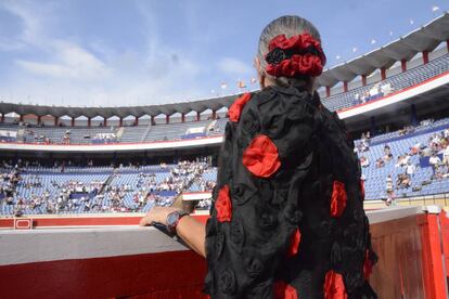 La plaza de toros de Bilbao en tarde de feria.