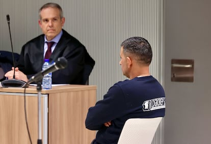 El jurado ha declarado por unanimidad culpable a un hombre de dar muerte a un anciano con un líquido desatascador en agosto de 2020, durante el juicio celebrado este jueves, en la Audiencia Provincial de Logroño.