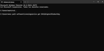 CMD encontrar clave de Windows 11