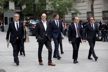 Los exmiembros del Govern Joaquín Forn, Raül Romeva, Jordi Turull y Josep Rull el 2 de noviembre en la Audiencia Nacional.