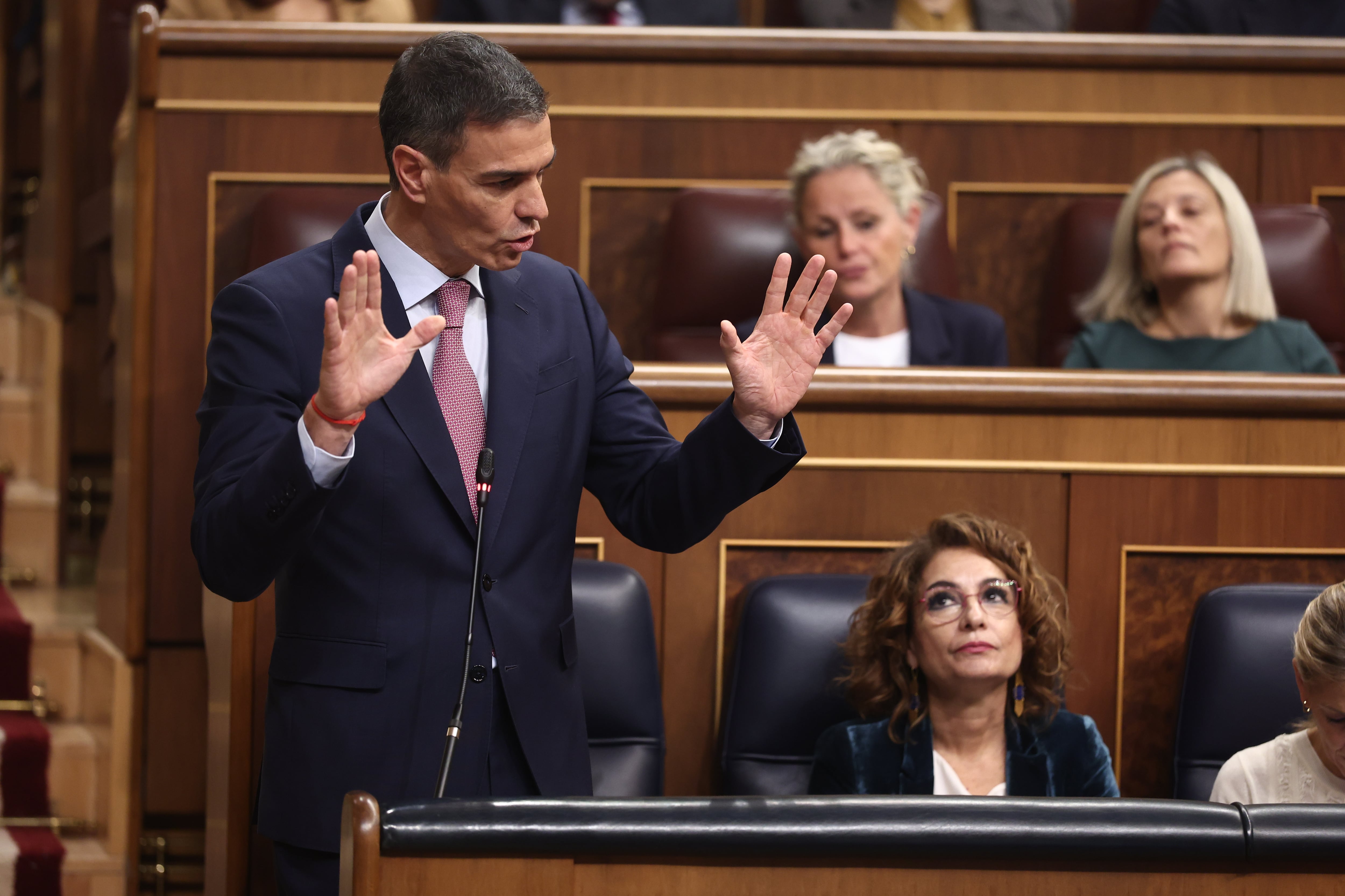 Il PP riduce la distanza dal PSOE, che secondo il CIS avrebbe ottenuto il 32,6 % dei voti