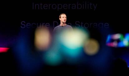 Mark Zuckerberg, presidente executivo do Facebook, na Conferência F8, em abril.