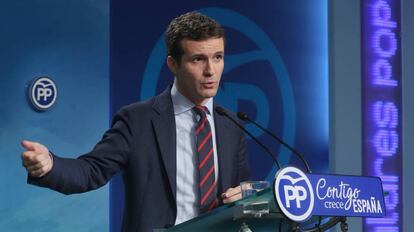 Pablo Casado en la sede del PP.