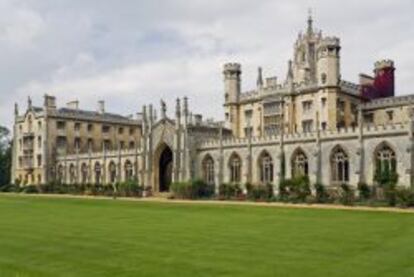 Universidad de Cambridge.