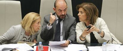 Ana Botella y Miguel Ángel Villanueva, esta mañana en el pleno.