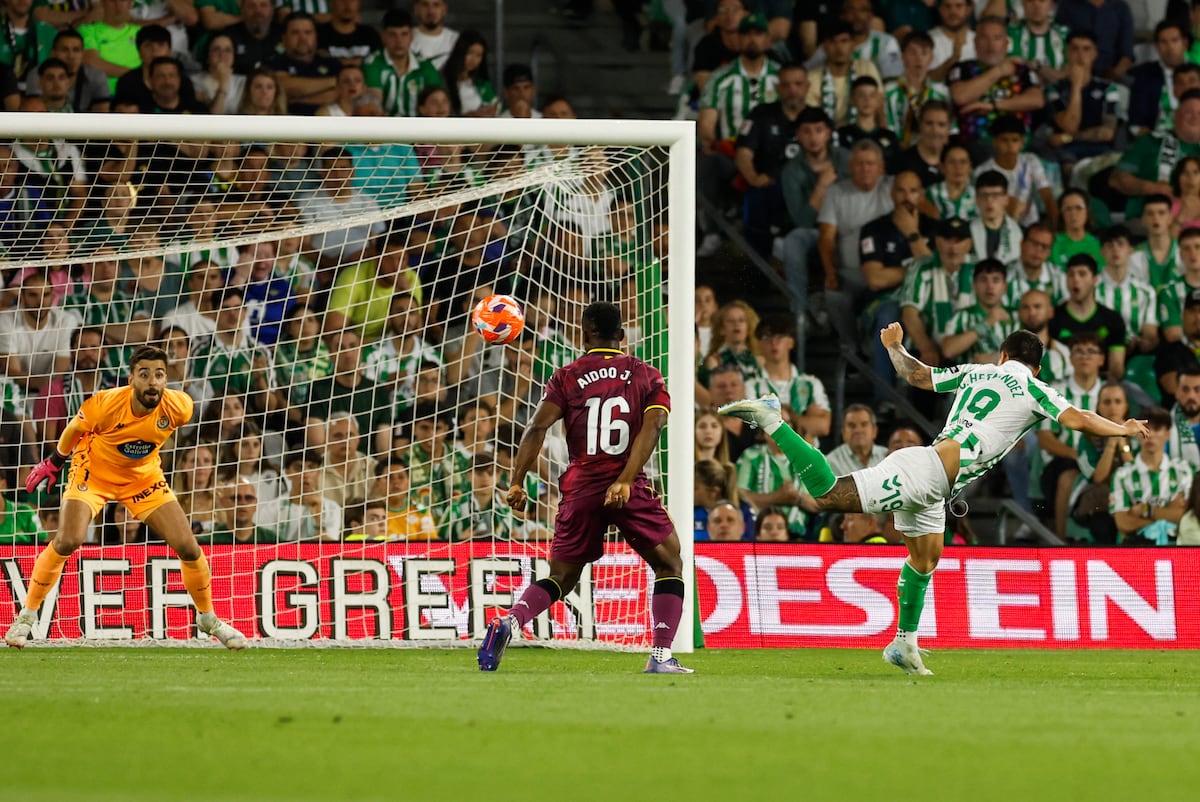 El Betis se acerca a la Champions con una goleada y el Valladolid ...