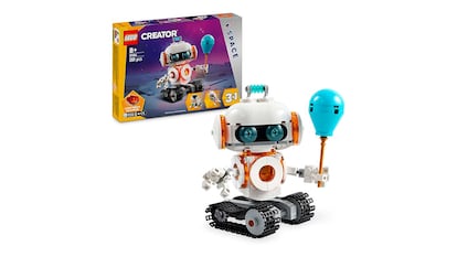 Presentes por 8 anos em fundo branco.