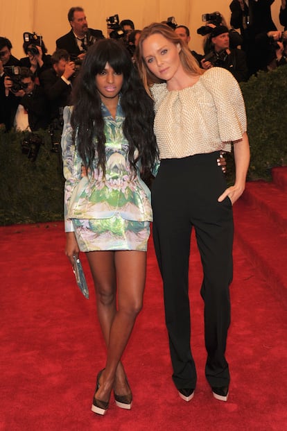 La cantante M.I.A. y Stella McCartney, mano a mano