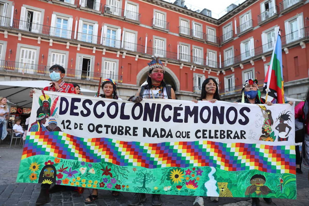 Los latinoamericanos de Madrid que contraprograman la fiesta de la hispanidad de Ayuso porque no hay “nada que celebrar”