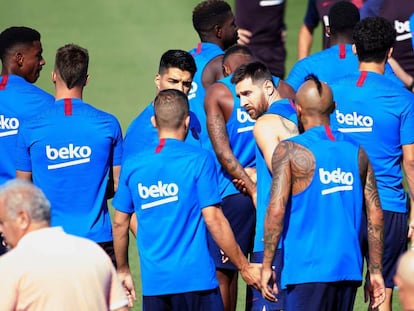 Messi, junto a Suárez, Alba y Vidal, en el entrenamiento en Sant Joan Despí.