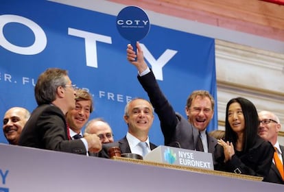 Los directivos de Coty, el pasado 13 de junio, en la Bolsa de Nueva York