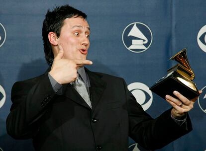 Red Hot Chili Peppers ha logrado seis nominaciones, entre ellas a Álbum del Año y Mejor Canción de Rock, ésta última por <i>Dani California</i>. En la imagen, Matt Taylor, uno de los miemros de la banda.