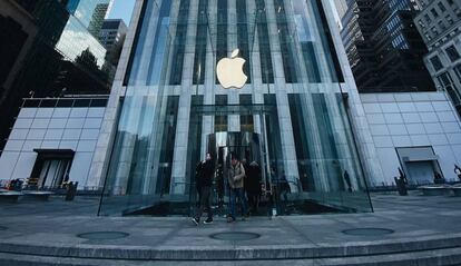 Acceso a una Apple Store.