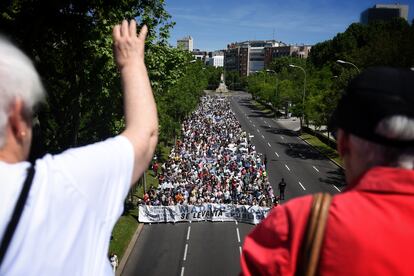 Cabecera de la columna que partió de la plaza Doctor Marañón.