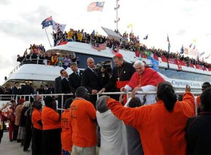 El papa Benedicto XVI, el jueves a su llegada a Sidney.