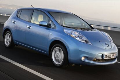 El Leaf es un coche eléctrico con autonomía y prestaciones suficientes para cumplir en el uso diario.