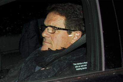 Fabio Capello, después de presentar su dimisión tras reunirse con los dirigentes de la federación inglesa