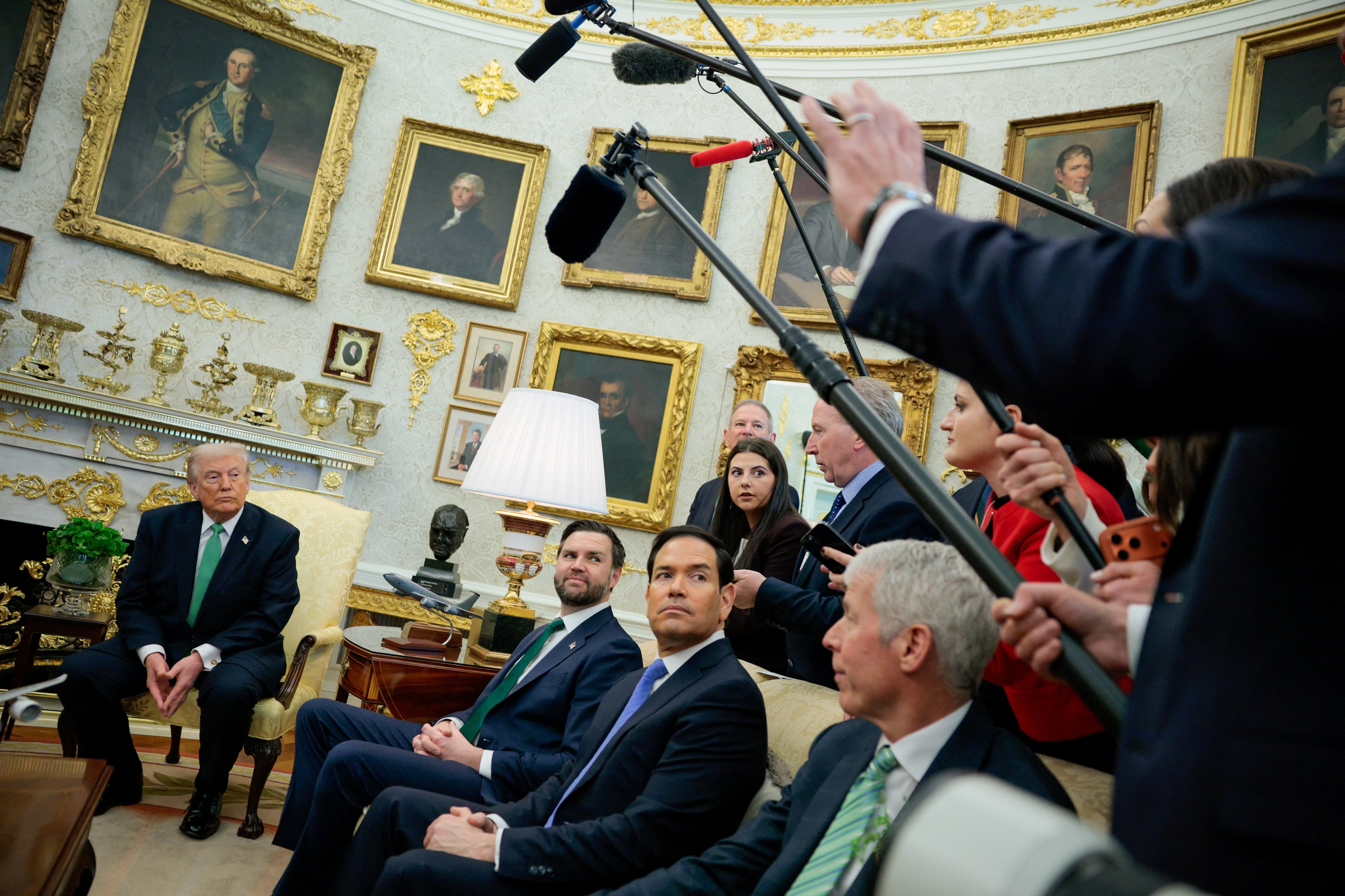 ‘Una Casa Blanca’: el surrealismo de la administración Trump en formato ‘podcast’