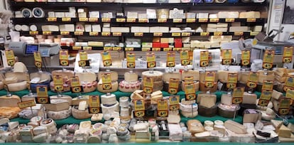 Mostrador de quesos de un supermercado de la cadena Fairway en Nueva York. 