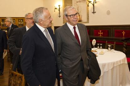 Guillermo Meij&oacute;n (en segundo plano), M&eacute;ndez Romeu y P&eacute;rez Touri&ntilde;o.