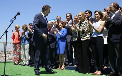 El líder del PP, Mariano Rajoy, en la presentación de las listas al Congreso y al Senado del Partido Popular de Madrid para las elecciones del 26-J. 