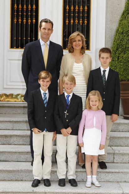 Los duques de Palma, la infanta Cristina e Iñaki Urdangarín, se casaron en Barcelona el 4 de octubre de 1997, y han tenido cuatro hijos: Juan (29 de septimebre de 1999), Pablo Nicolás (6 de diciembre de 2000), Miguel (30 de abril de 2002) y la única niña, Irene (5 de junio de 2005.)