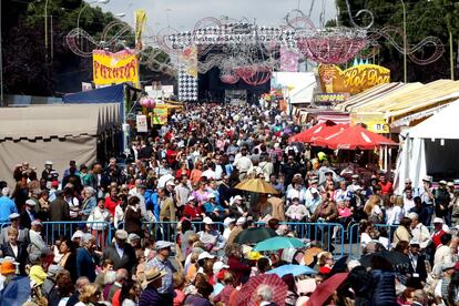 Fiestas de San Isidro en la pradera.