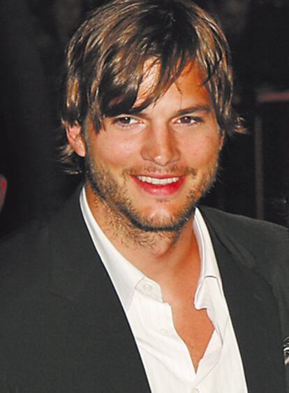 <b>Ashton Kutcher, el megaexhibicionista</b>