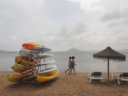 Mar menor playa Isla del Ciervo