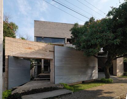 Casa de la madre del arquitecto Solano Benítez.