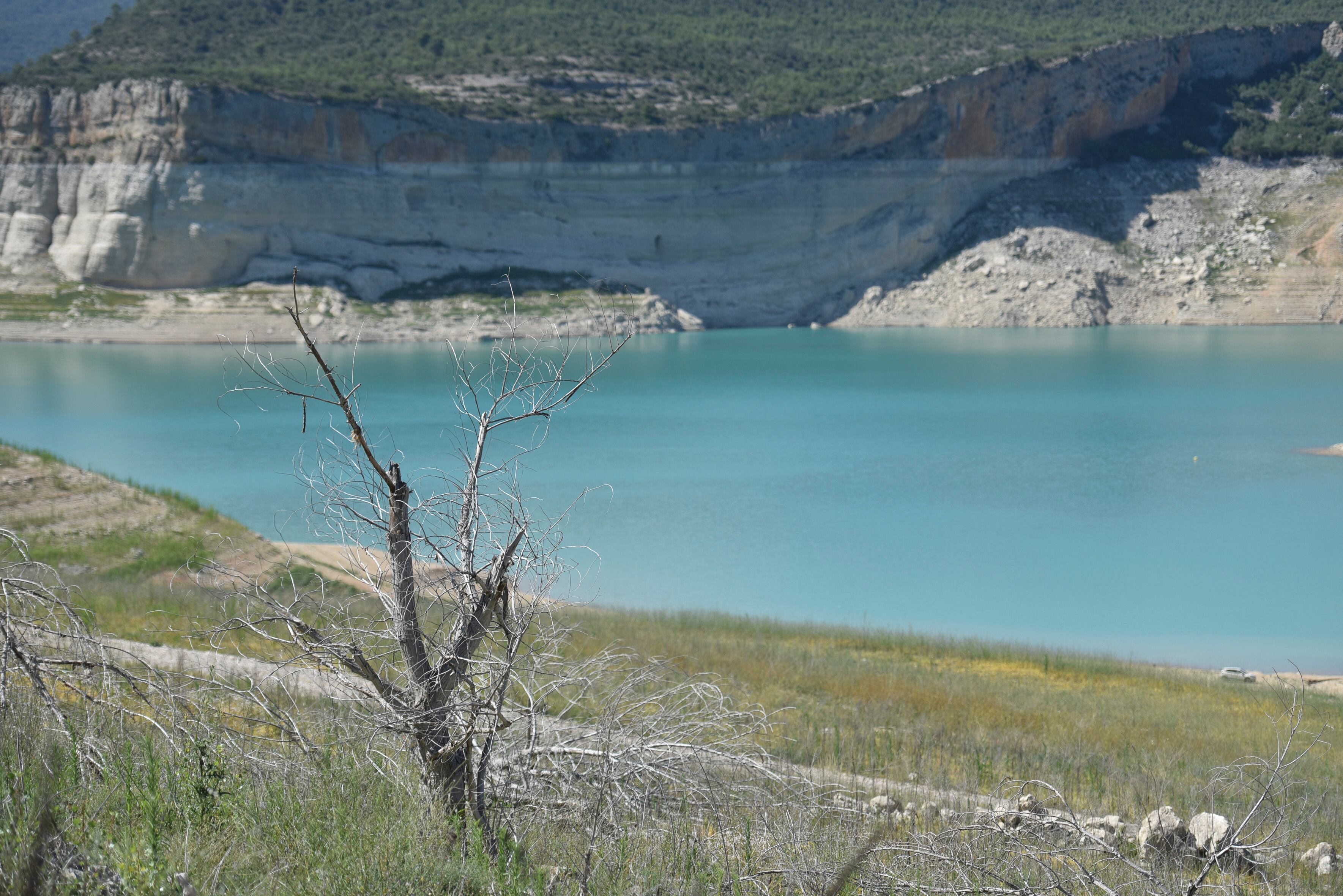 Sequía en el embalse de Canelles. 