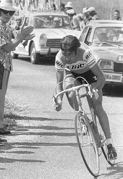 El espa?ol gan el Tour de 1973 ayudado por la ausencia de Merckx. Su progresin en monta?a fue sensacional. An quedan en el recuerdo sus grandes haza?as con el belga y su ambicin desmedida por ganar.