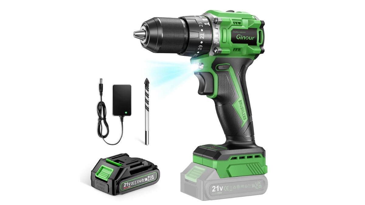 Taladro percutor a batería con luz led incluida.