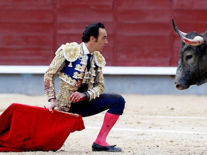 Desplante de El Cid ante un victorino el 18 de marzo de 2018 en Las Ventas.