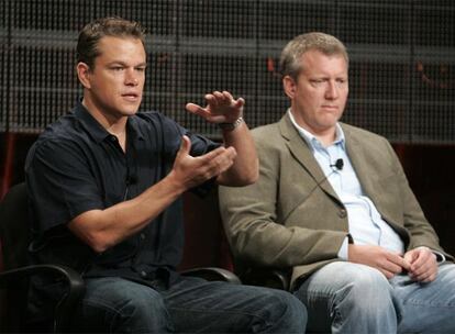 Matt Damon ha presentado en la televisin estadounidense su documental <i>The People Speak</i>. Inspirado por el libro homnimo del a?o 2004 del escritor Howard Zinn, el largometraje examina el concepto de democracia a travs de las vidas y escritos de habitantes de EE UU, y cmo estos hechos cambiaron la Historia.