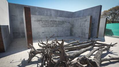 Estado actual del memorial a los fusilados en la Guerra Civil en el cementerio de La Almudena.
 