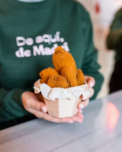 Esta cría de ave es la absoluta protagonista del puesto de Iván Morales y Álvaro Castellanos en el Mercado de San Miguel.