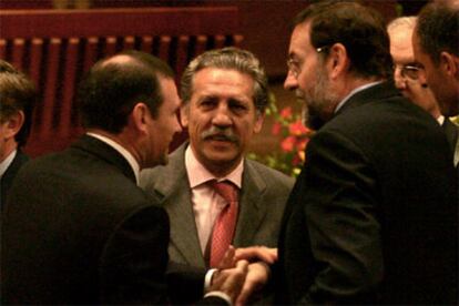 Juan José Ibarretxe, Diego López Garrido y Mariano Rajoy.