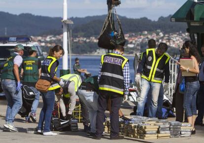 Operaci&oacute;n antidroga en el puerto de Vigo en 2014.