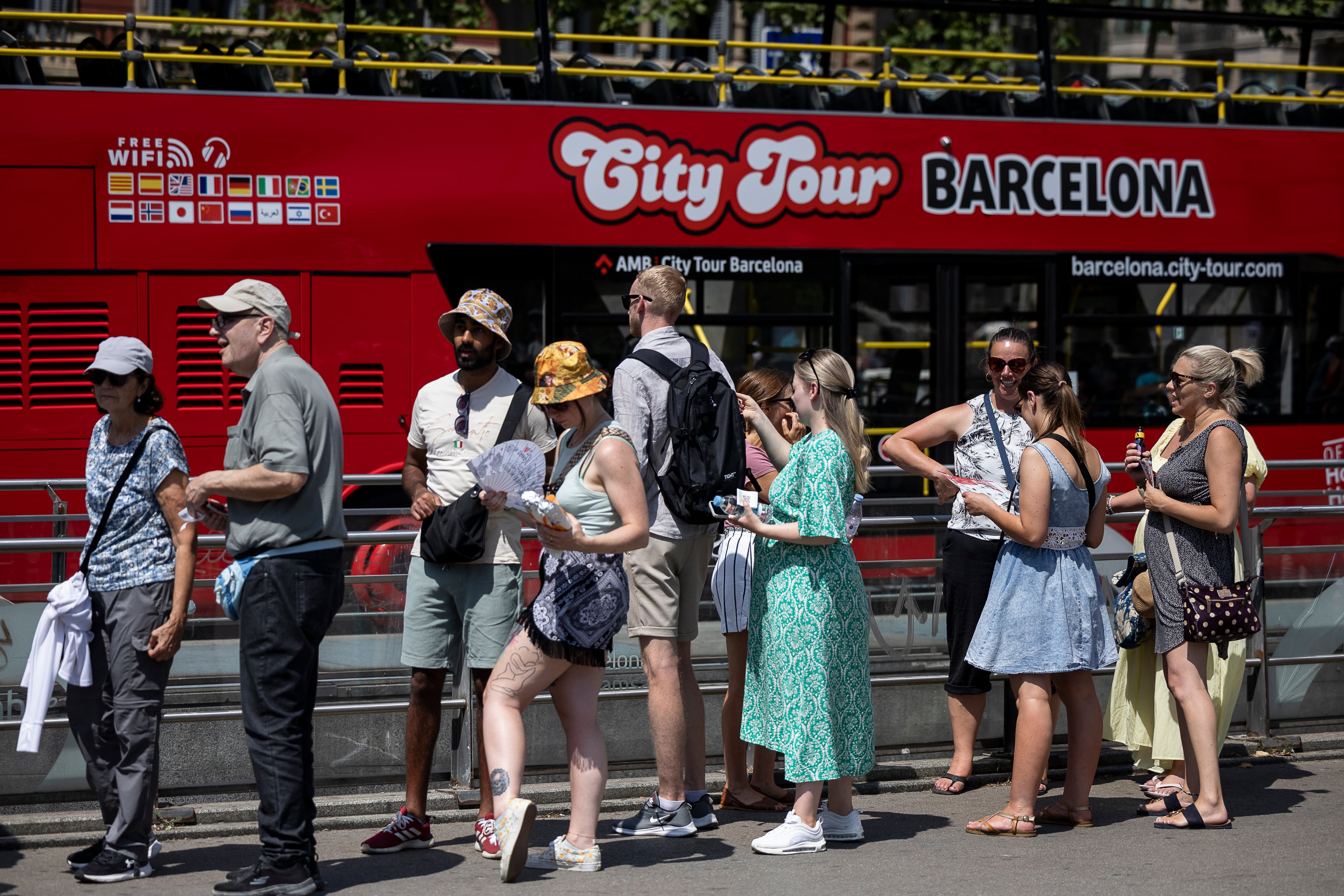ERC y PSC pactan que los visitantes que se hospeden en Barcelona paguen una tasa turística de entre 10 y 15 euros en 2029