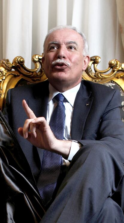 Riad Malki.