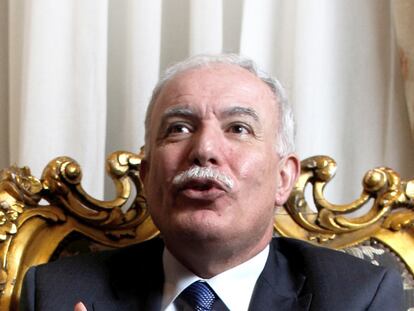 Riad Malki.