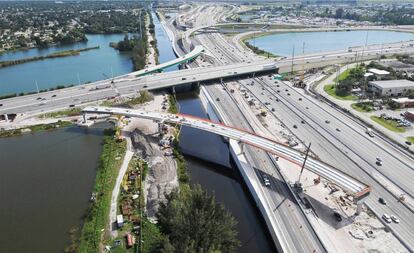 Autopista I-595 en Florida.