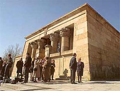 Inauguración, ayer, de las nuevas instalaciones del templo de Debod.